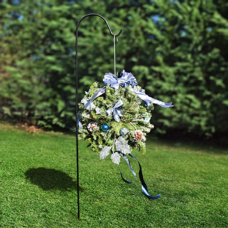 hanging flower shepherd hook